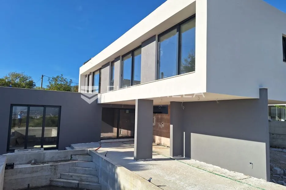 kaštel novi, moderna vila u izgradnji s bazenom i pogledom na more - slika 16