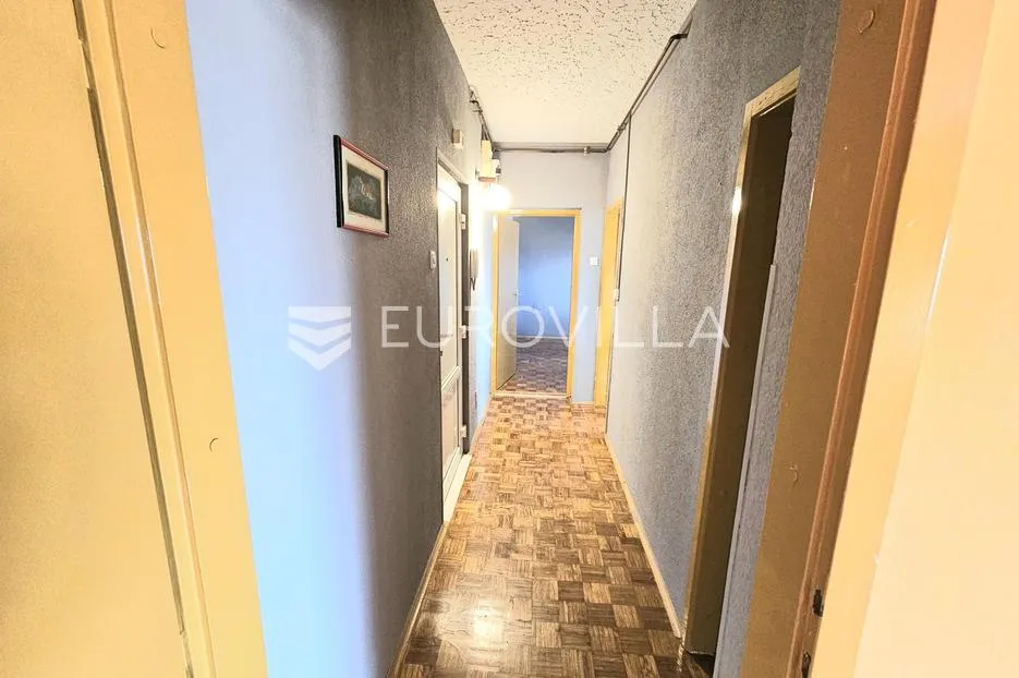 osijek, jug 2, trosoban stan na 2. katu, 49.8 m², obnovljena fasada - slika 7