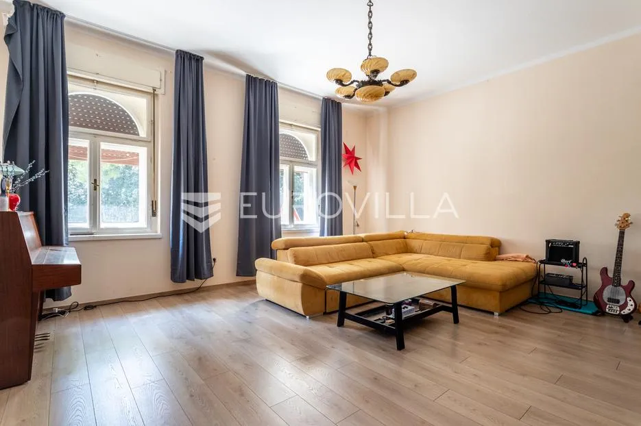 Split, Lovret, odličan dvosoban stan površine 99 m²