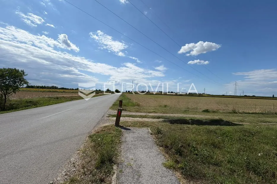 đakovo, atraktivno građevinsko zemljište 629 m² - slika 4