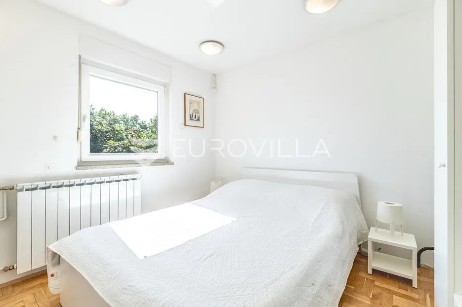zagreb, dalmatinska, uređen trosoban stan 56 m² - slika 5