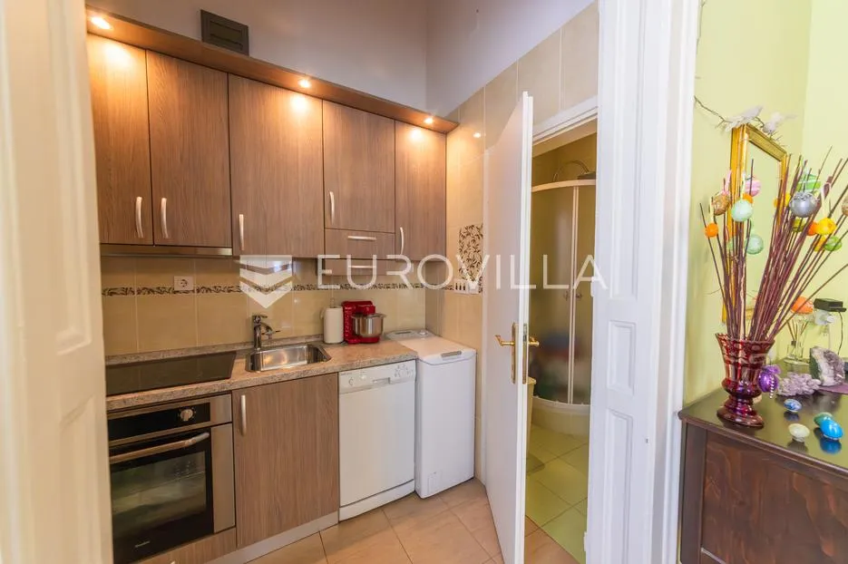 osijek, centar, prodaje se secesijski stan površine 180 m² - slika 17