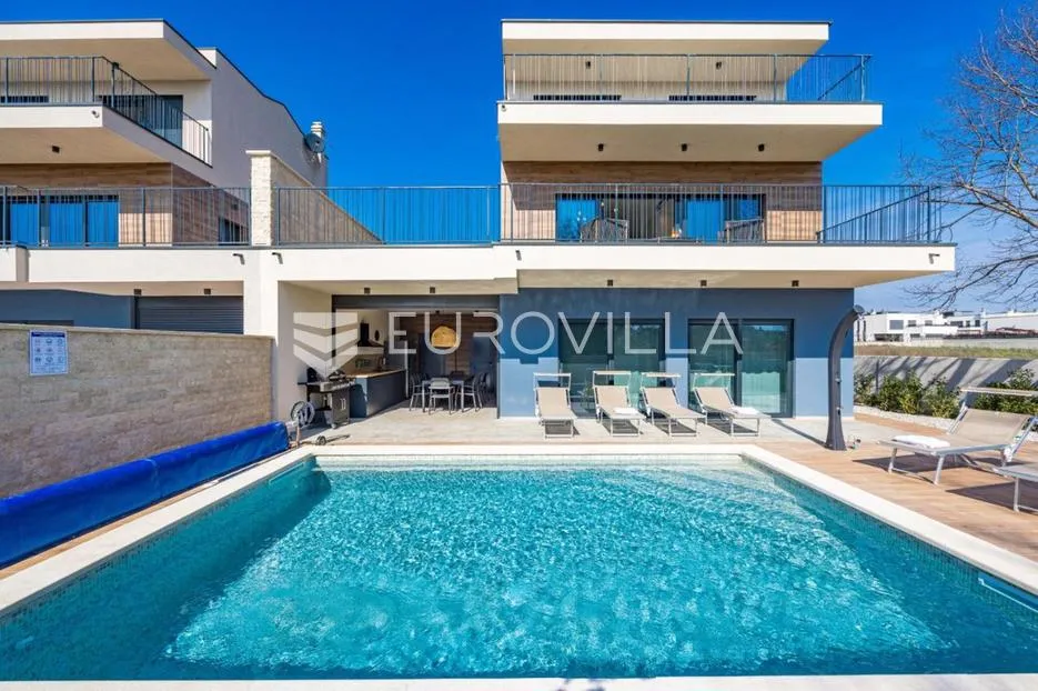 istra, banjole, dvojna vila, prvi red do mora, 244 m² s pogledom na marinu - slika 13