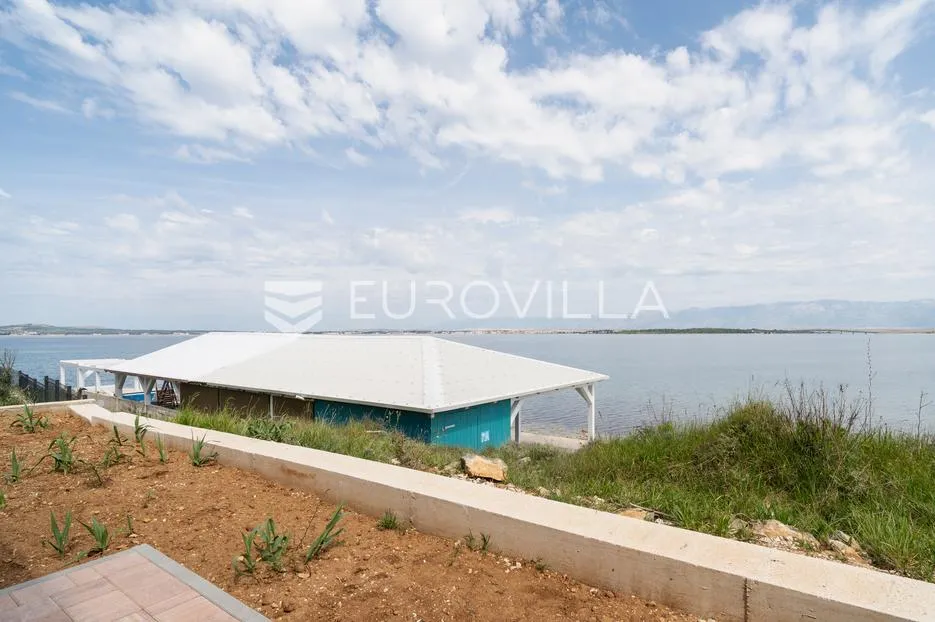 zadar, privlaka, luksuzni dvoetažni dvosoban stan 1. red do mora, 85,05 m² - slika 9