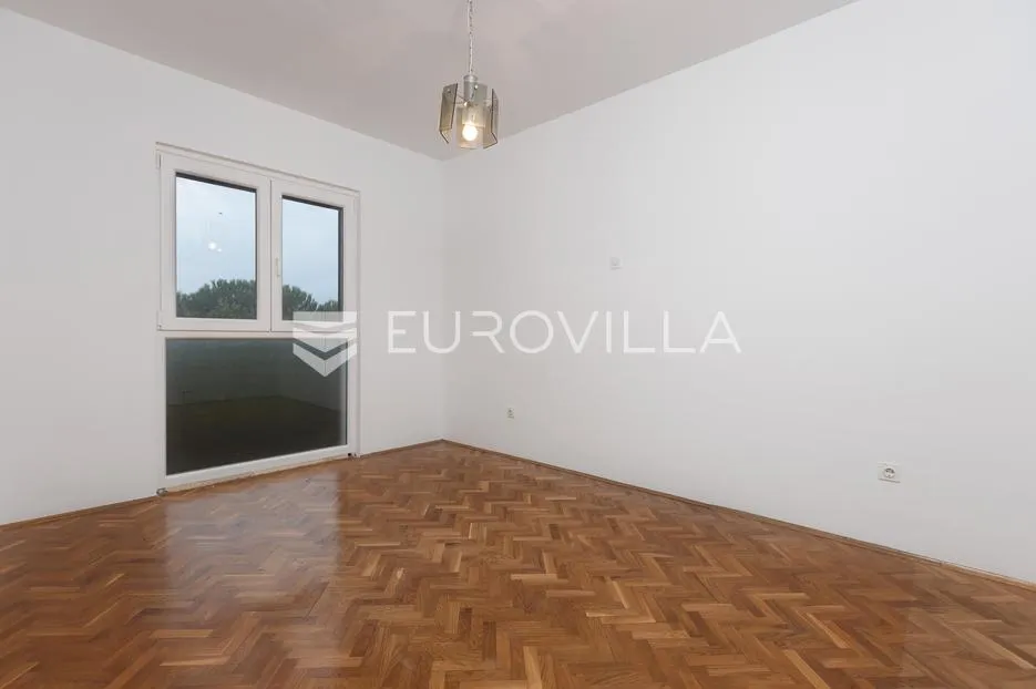 rijeka, kostrena, četverosoban stan 82 m² sa dva balkona i pogledom na more - slika 10