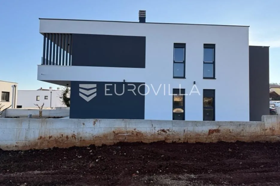 ližnjan, novogradnja, prizemlje, vrt 135 m², 600m do mora - slika 21