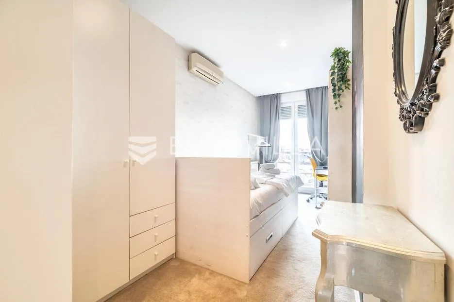 zagreb, maksimir, elegantan dvoetažan loft stan 35 m² - slika 4