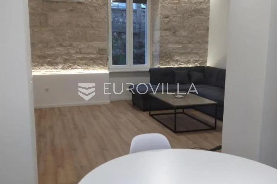istra, pula, renoviran stan na top lokaciji - slika 5