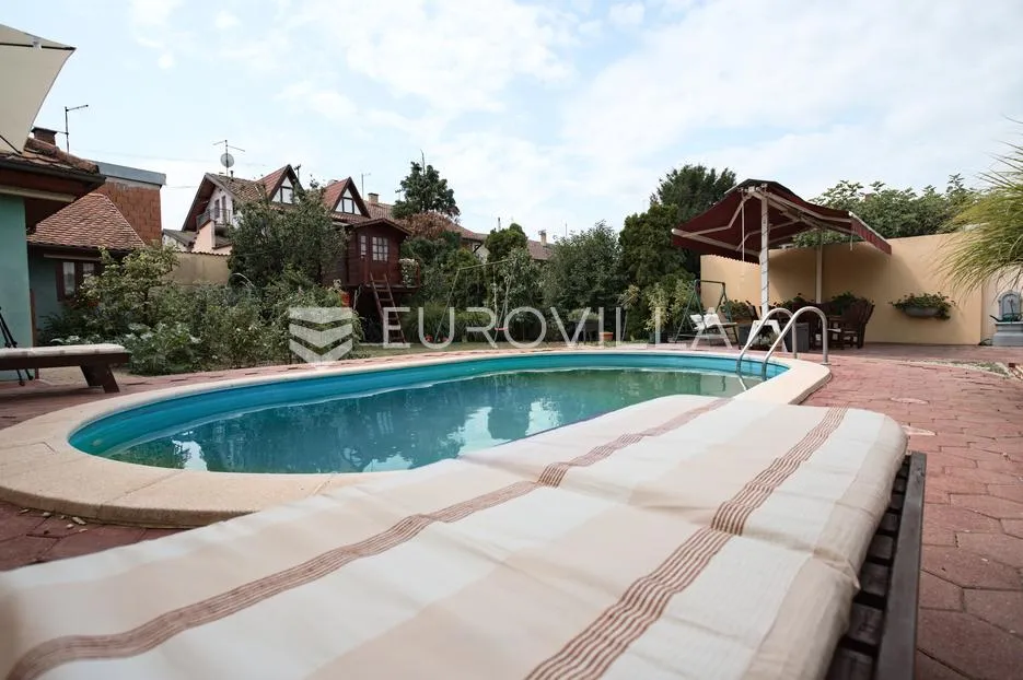 osijek, donji grad, adaptirana kuća s velikim potencijalom, 700 m², plac 947 m² - slika 7