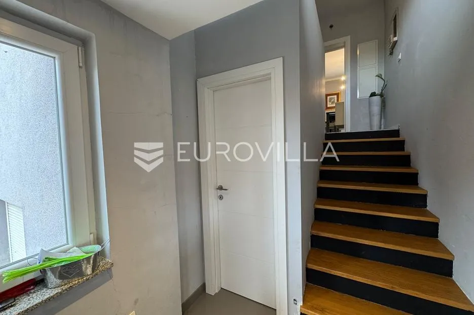 đakovo, moderan trosoban stan s balkonom, 83 m² - slika 13