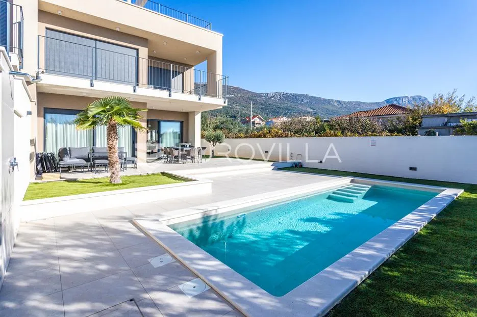 kaštel stari, moderna vila s lijepim pogledom - slika 37