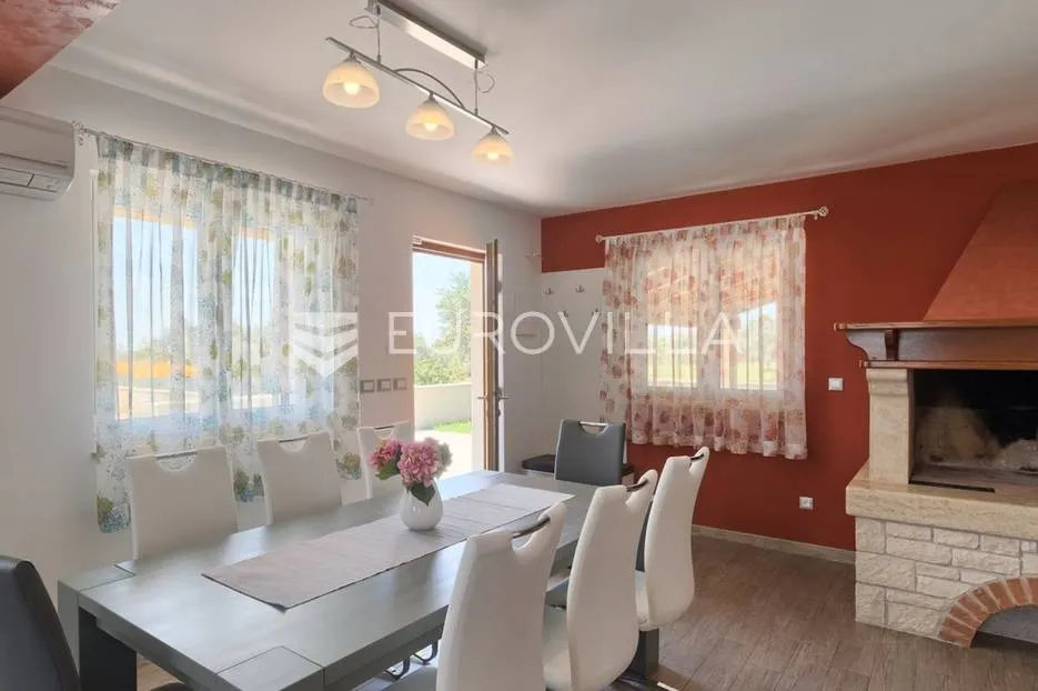 istra, fažana, villa sa bazenom i direktnim pogledom na fažanu i brijune - slika 20