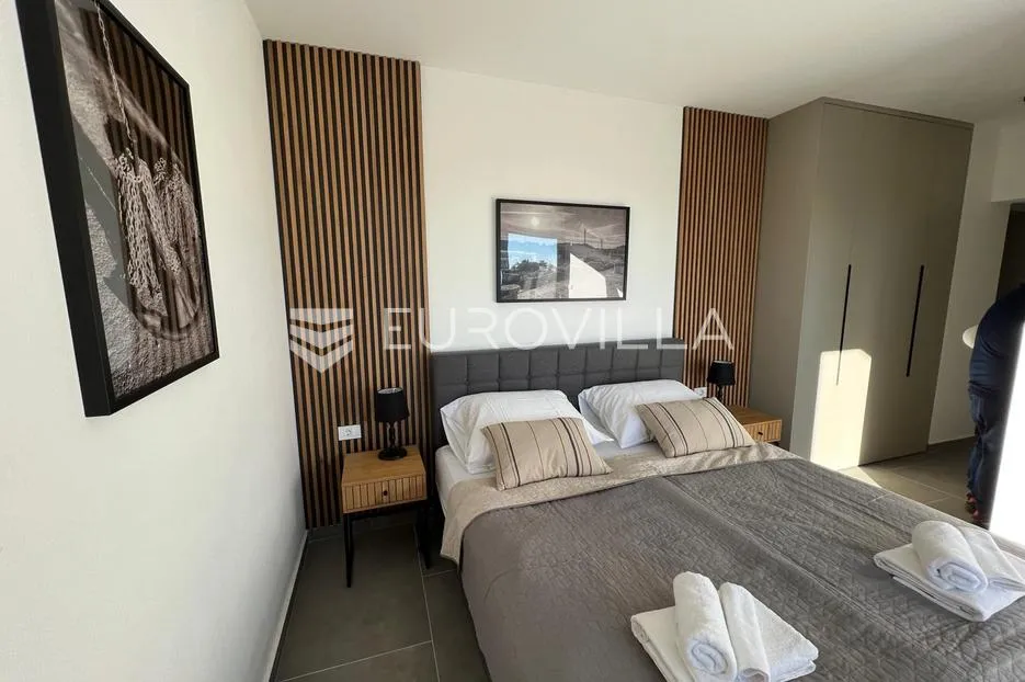 istra, smoljanci, moderna novoizgrađena vila 200m2 s bazenom i pogledom na more - slika 21