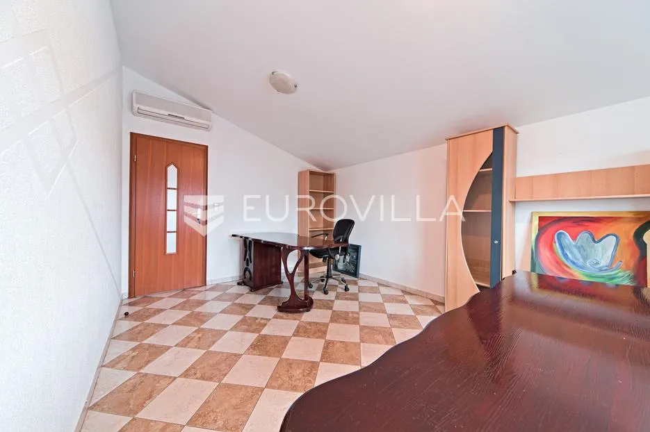 osijek, industrijska zona čepinska, poslovna zgrada 610 m² - slika 6