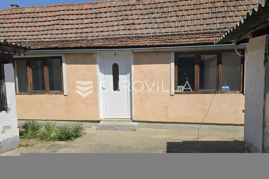 vukovar, sajmište, kuća s velikom parcelom 674 m² - slika 7