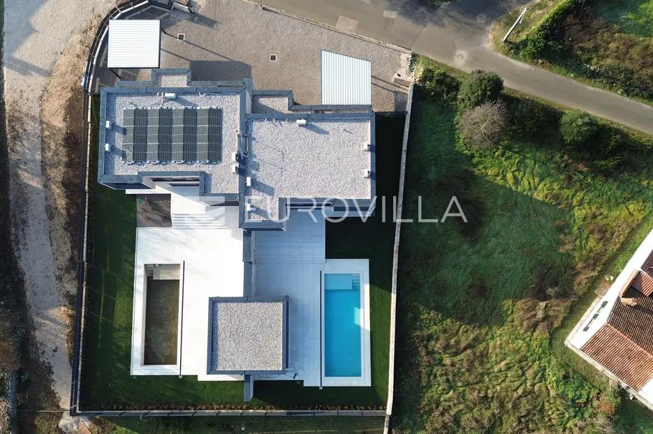 istra, rovinjsko selo, jedinstvena katnica 250 m² - slika 24