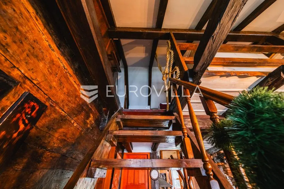 breznica, kuća s uhodanim turističkim najmom - slika 24