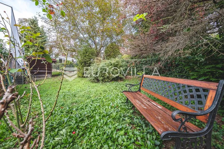 zagreb, gornji grad – tuškanac, dvosoban stan 70 m2 s terasom i vrtom - slika 14