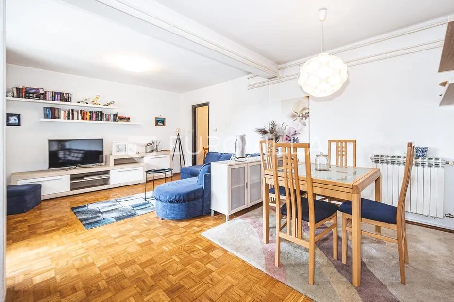 zagreb, trešnjevka, trosoban stan s loggiom 72 m² - slika 4