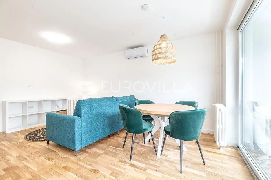 zagreb, srednjaci prekrasan trosoban stan 55 m² - slika 2