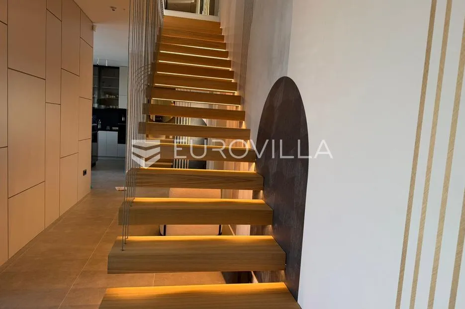istra, rovinjsko selo, moderna novogradnja 222m2 s bazenom - slika 46