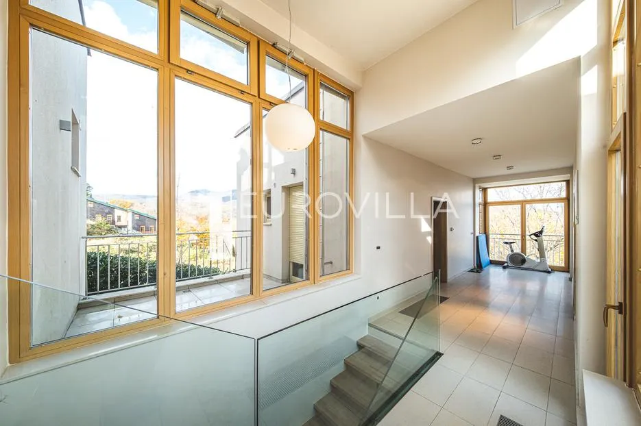 zagreb, gornje prekrižje, ekskluzivna obiteljska vila 376 m² na zemljištu od 704 m² - slika 3