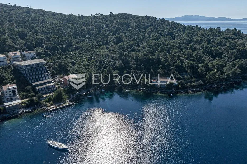korčula, brna, građevinsko zemljište u prvom redu do mora - slika 10