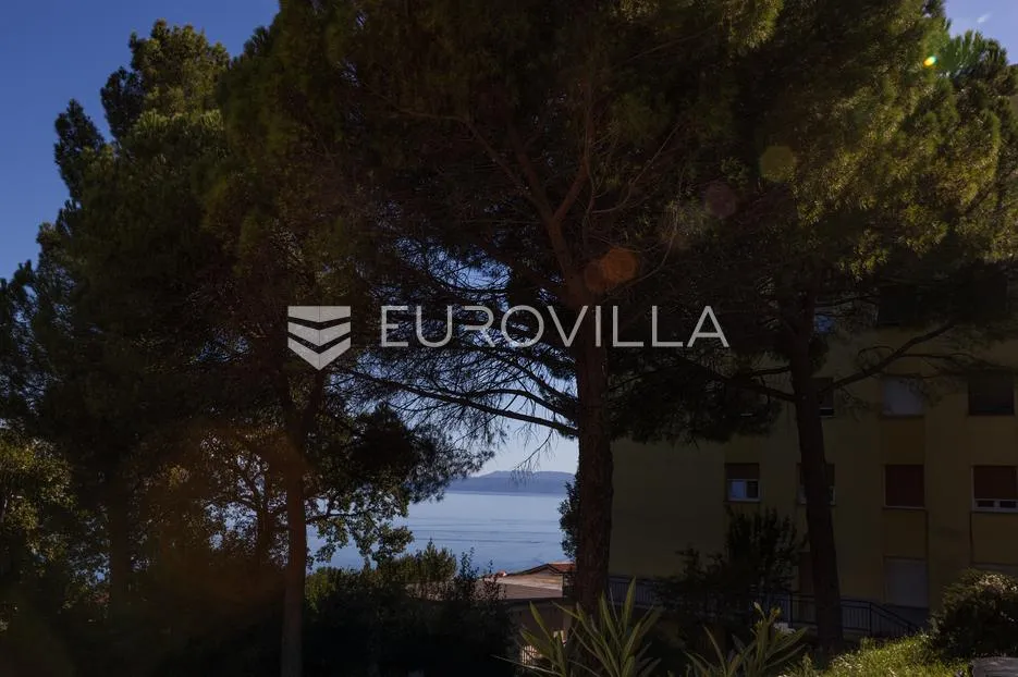 opatija, dvosobni klasični, 50 m², prvi kat, balkon, pogled na more - slika 11
