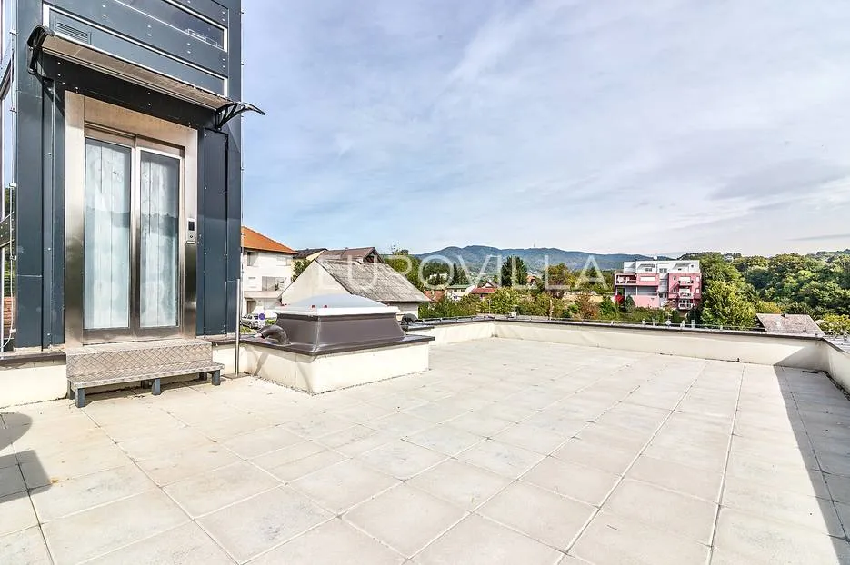 šestinski dol, luksuzna vila 370 m2 s bazenom na zemljištu 800 m2 - slika 25