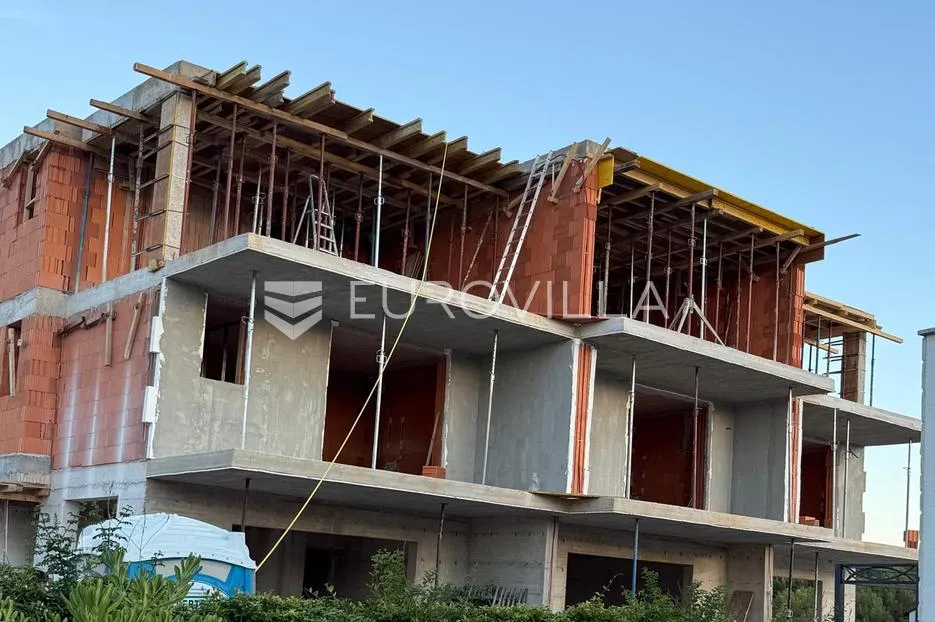tribunj, prekrasna dvojna kuća s pogledom na more, 168,88 m² - slika 7