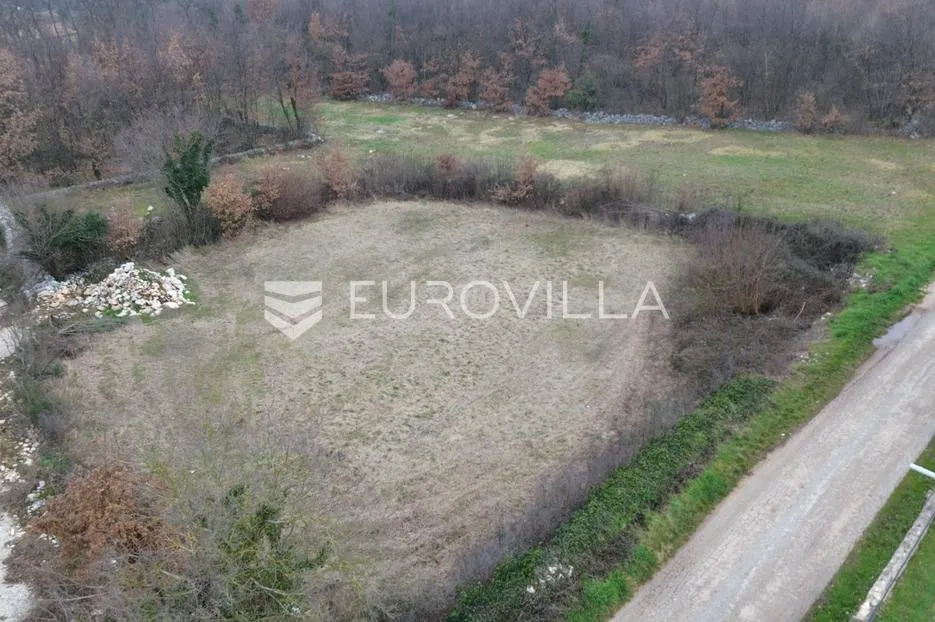 istra, svetvinčenat, prostrano građevinsko zemljište s pravomoćnom dozvolom i projektom 1427 m² - slika 4