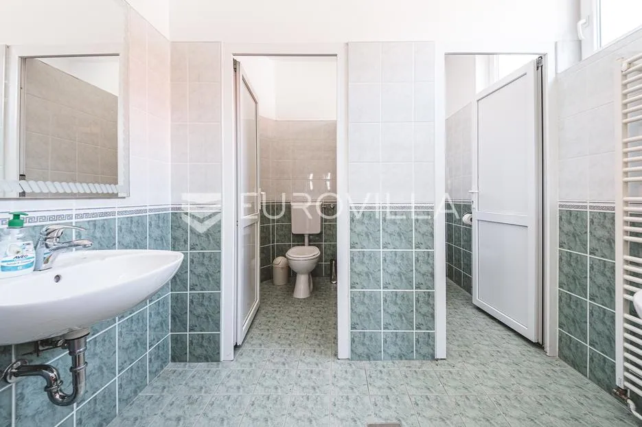 oroslavlje, stambeno poslovni objekt 1861 m² na predivnoj lokaciji - slika 13