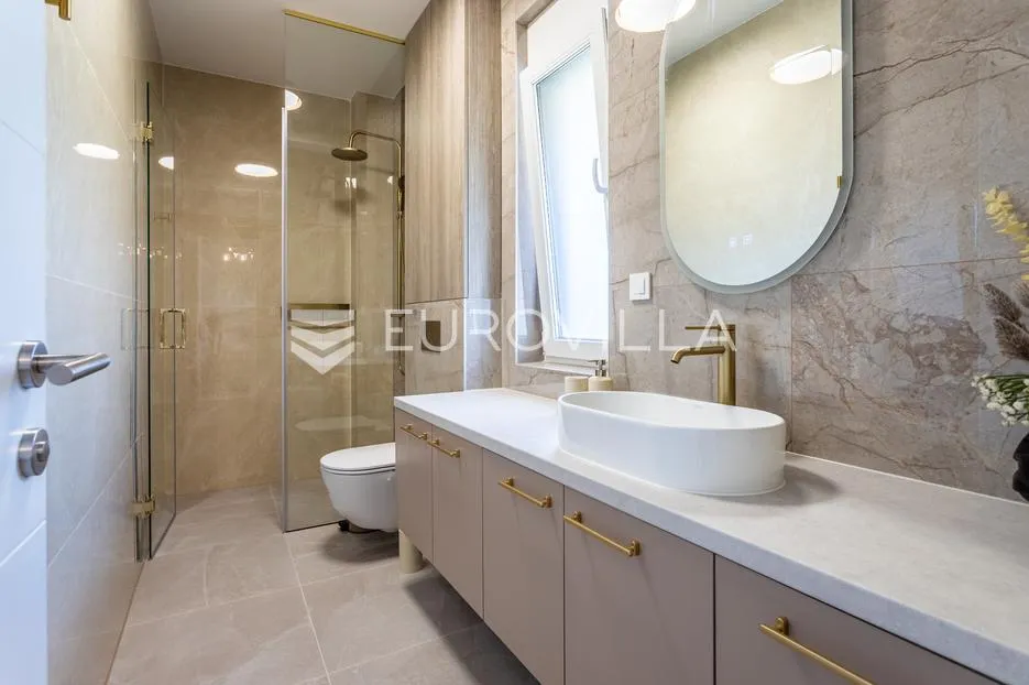 trogir, plano, moderna dizajnerska vila s bazenom - slika 23