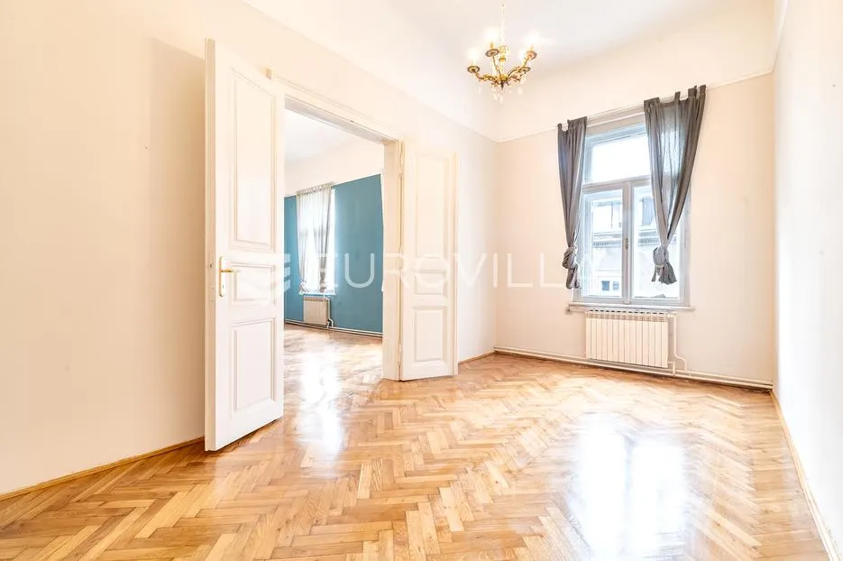 strogi centar grada, medulićeva četverosoban stan 156 m² - slika 4