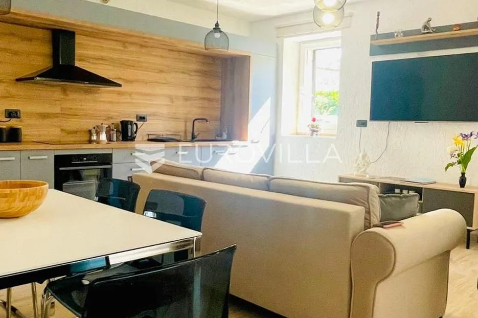 istra, kanfanar, uređen funkcionalan jednosoban stan 90 m² u prizemlju - slika 2