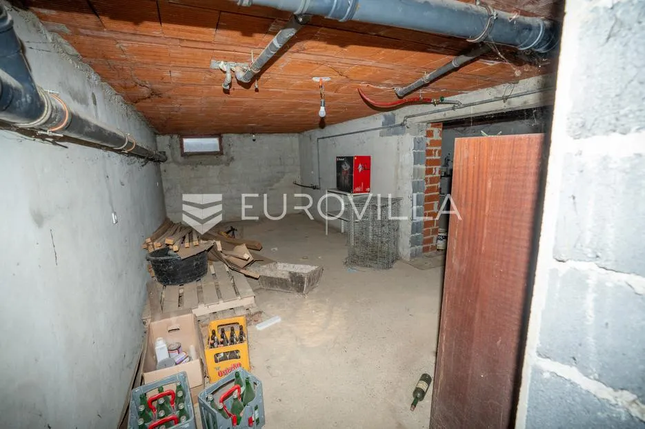 satnica đakovačka, 2 kuće 300 m² i 146 m², odlična investicija - slika 7
