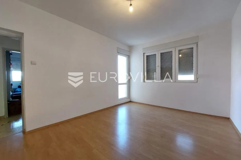 istra, pula, prostran stan na vidikovcu, 141,38 m², parkirno mjesto - slika 18