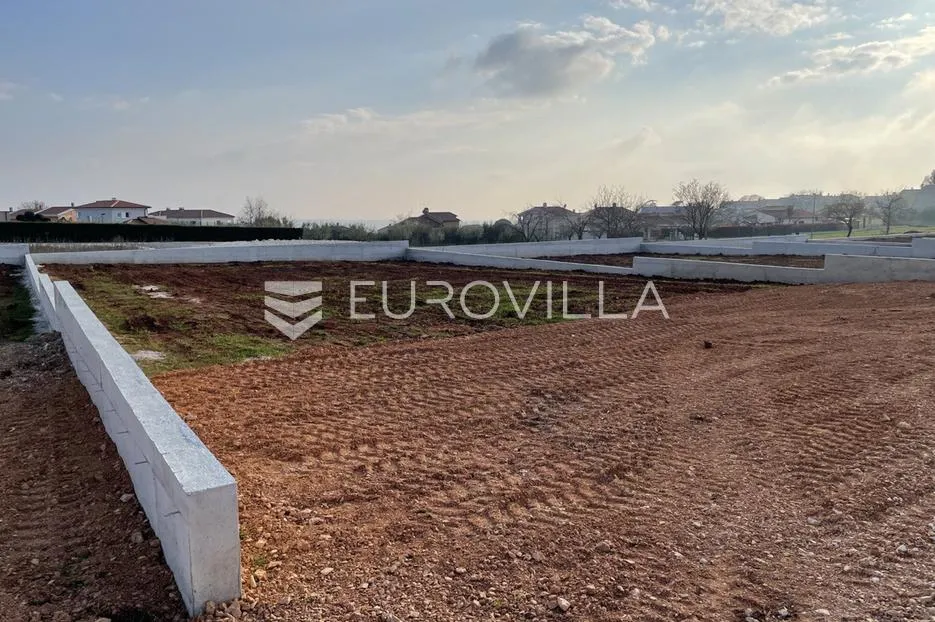 istra, kaštelir, građevinsko zemljište 808m2 s projektom i pravomoćnom građevinskom dozvolom - slika 29