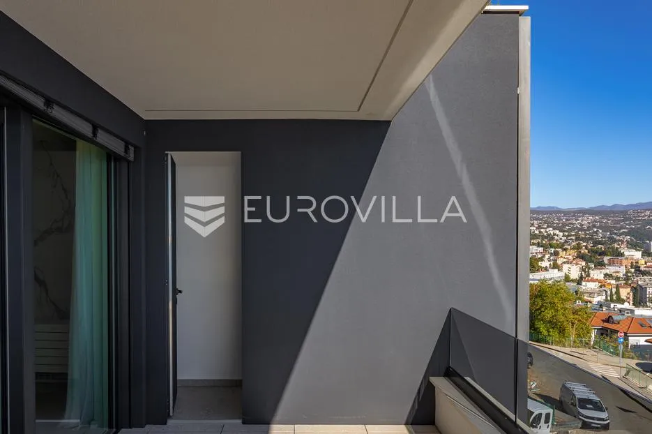 opatija, luksuzan četverosoban stan s pogledom na more 142.87 m² - slika 22