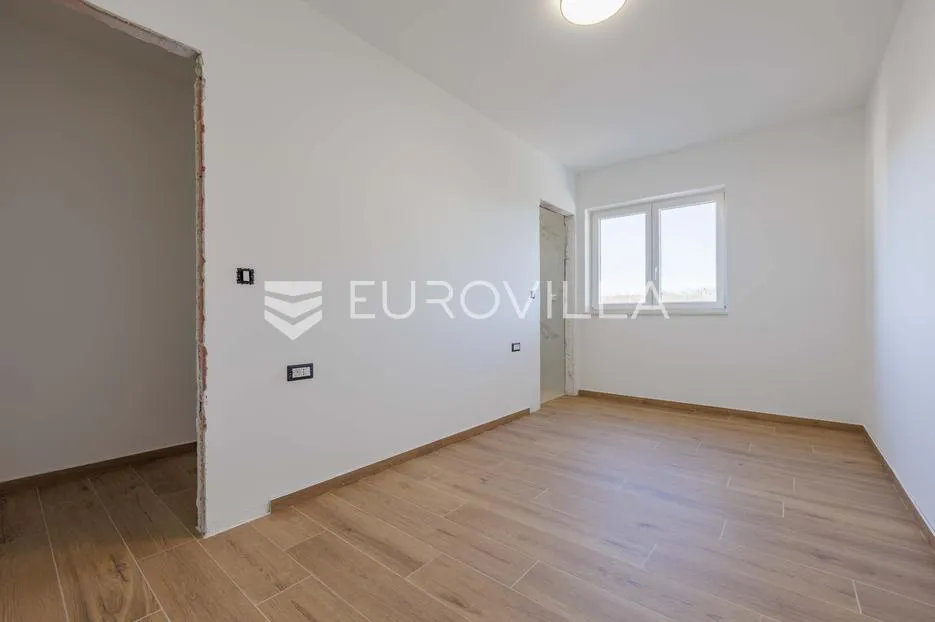 istra, žminj, kuća s bazenom i pogledom na vinograd u privatnom kompleksu, novogradnja - slika 19
