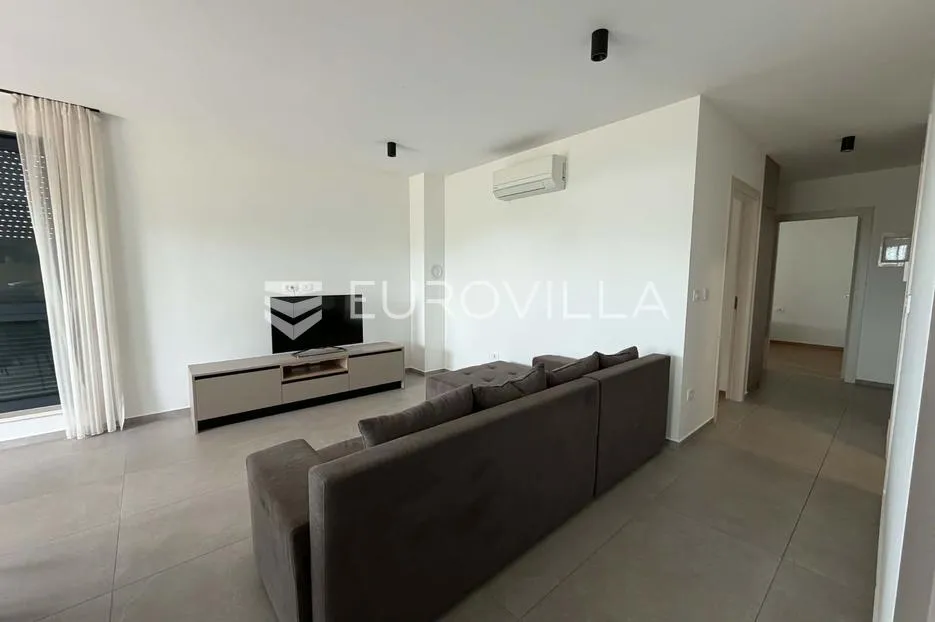 pula, šijana, nov trosoban stan 76 m², novogradnja - slika 2