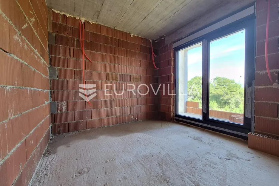 vir, novogradnja, apartman s 2 spavaće sobe i velikim vrtom na mirnoj lokaciji, centar - slika 17