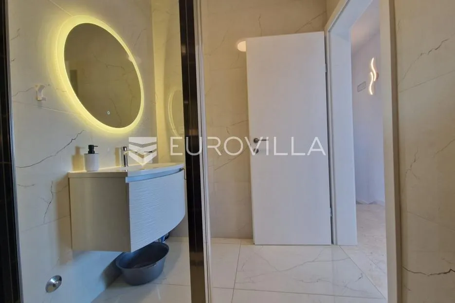vir, atraktivan dvoetažni apartman s 3 spavaće sobe i pogledom na more - slika 24