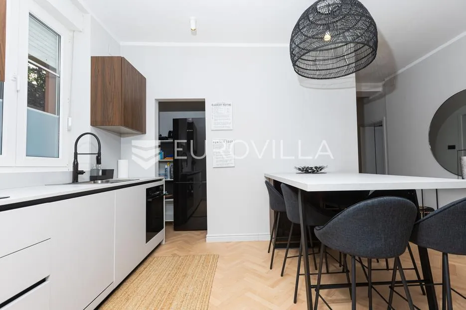 opatija, centar, luksuzan četverosoban stan 110 m² - slika 4