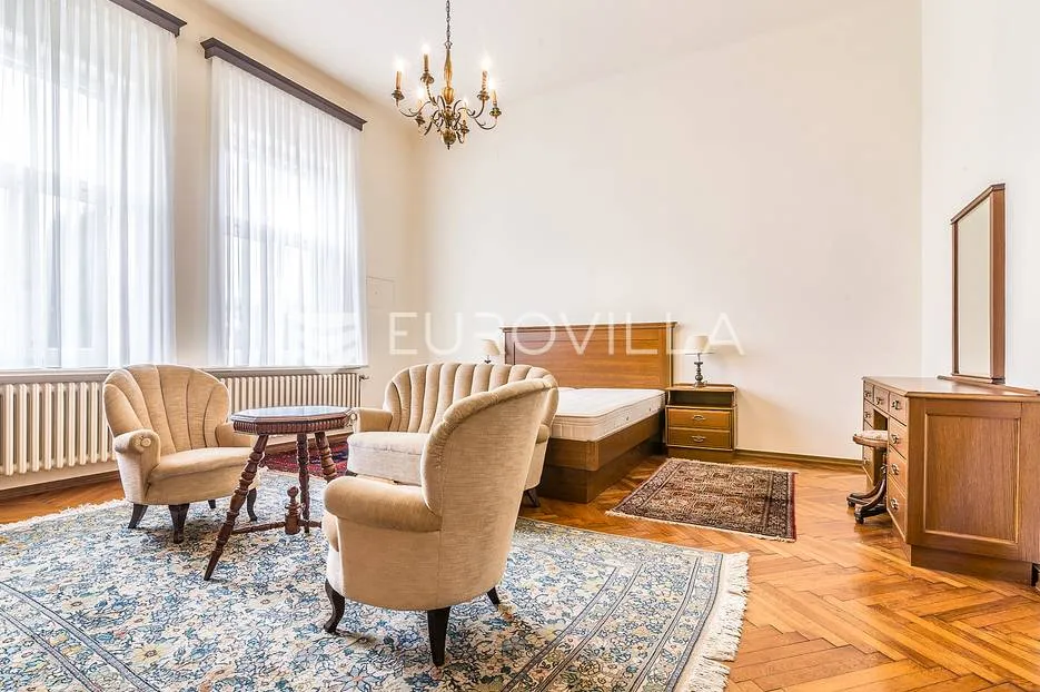 pantovčak, četverosoban stan 238 m2 u prekrasnoj vili s vrtom - slika 5