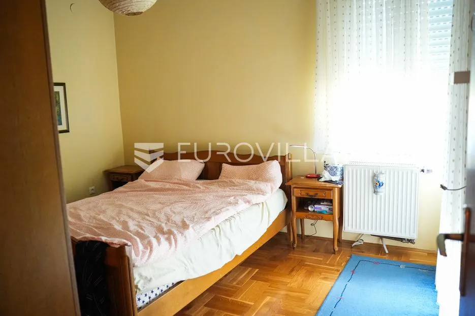 vinkovci, kuća 300 m², centar, namještena, odmah useljiva - slika 15