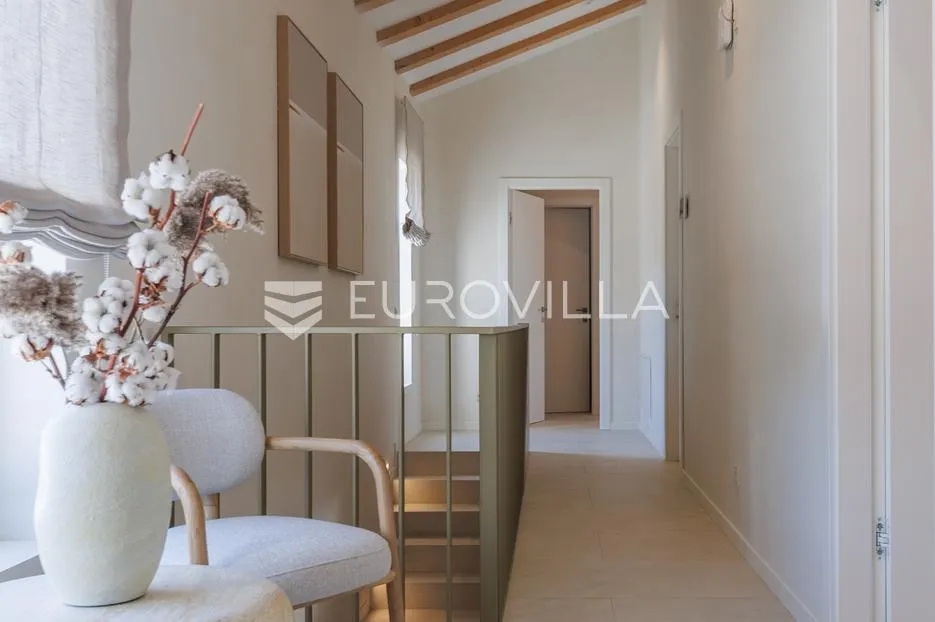 istra, labin, vrhunska moderna villa b, grijani bazen 48 m², 2402 m² uređene okućnice - slika 37