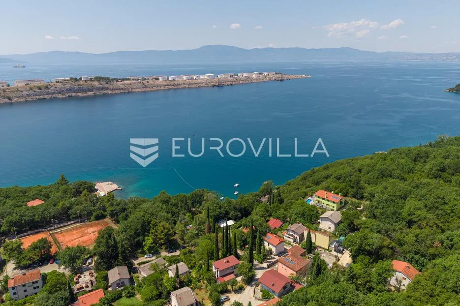 omišalj, otok krk, trosoban stan s okućnicom, 150m od mora - slika 22