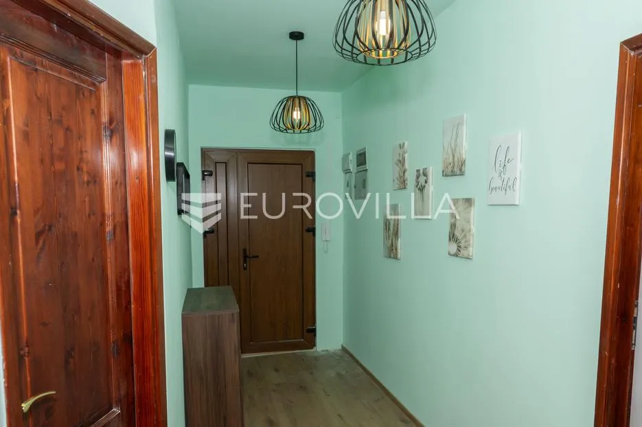 rijeka, centar, peterosoban stan 97 m² s dvije odvojene stambene jedinice - slika 13