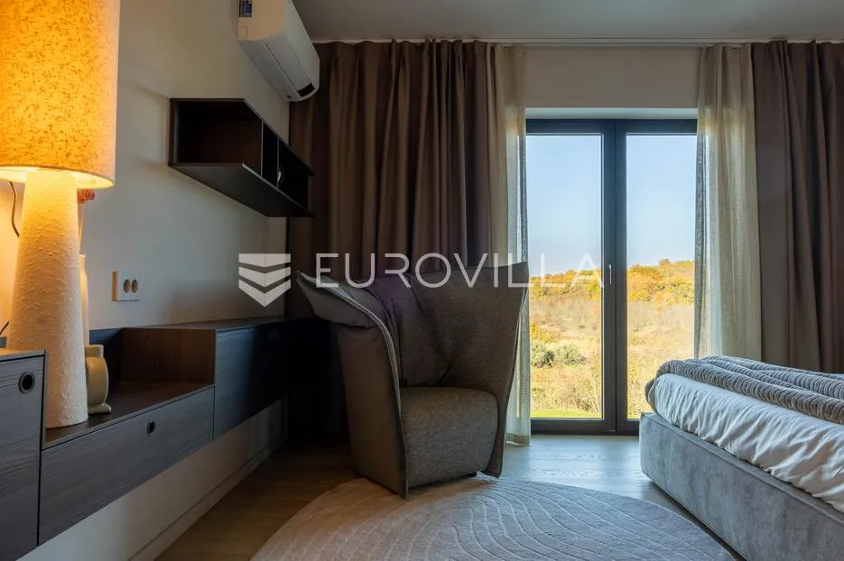 istra, poreč, vrhunska vila sa bazenom - slika 43